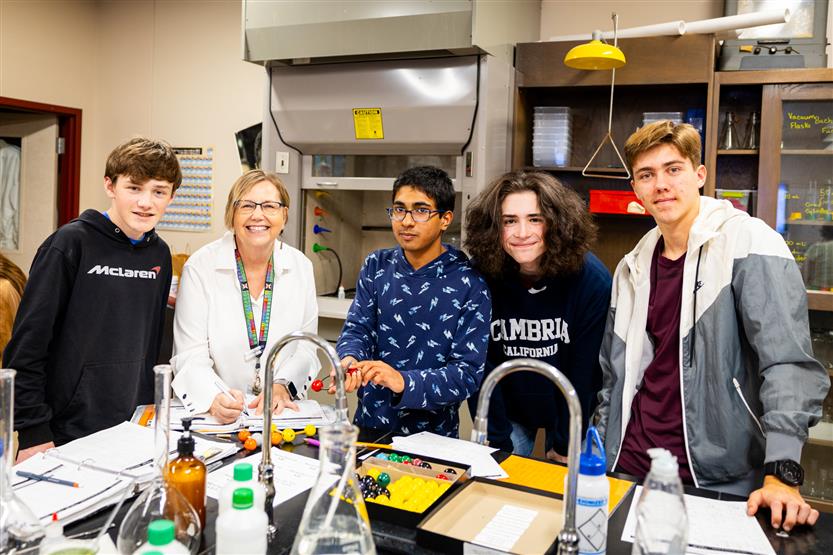 Franklin High students in chemistry class